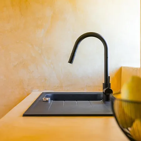 Lemon With Private Indoor Heated Pool - Oporto Lemon Farm, Near Porto Valpedre