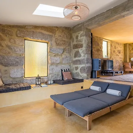 ヴィラ Lemon With Private Indoor Heated Pool - Oporto Lemon Farm, Near Porto Valpedre