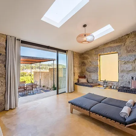 ヴィラ Lemon With Private Indoor Heated Pool - Oporto Lemon Farm, Near Porto *