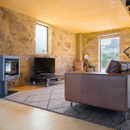 ヴィラ Lemon With Private Indoor Heated Pool - Oporto Lemon Farm, Near Porto Valpedre