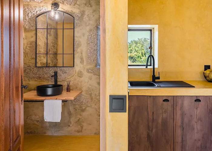 Lemon With Private Indoor Heated Pool - Oporto Lemon Farm, Near Porto Βίλα Valpedre