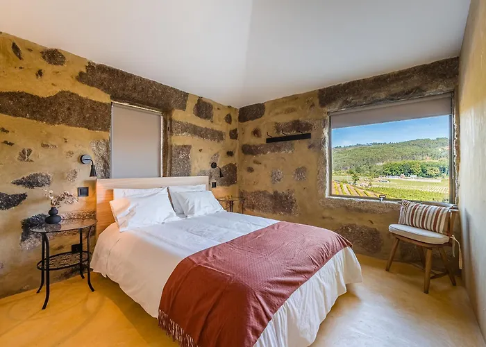 Lemon With Private Indoor Heated Pool - Oporto Lemon Farm, Near Porto Valpedre