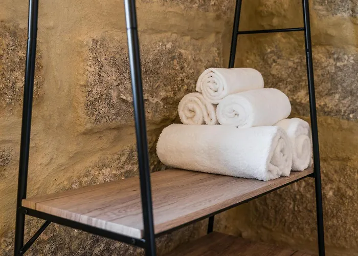 Lemon With Private Indoor Heated Pool - Oporto Lemon Farm, Near Porto *